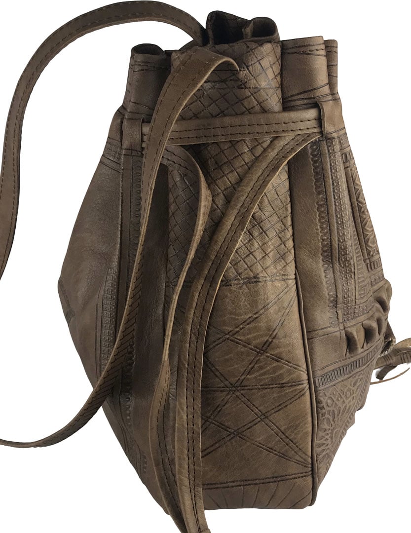 Sac boule en cuir